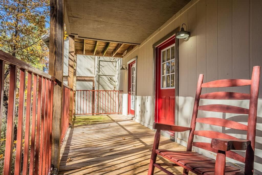 Sasquatch Lodge E Sleeps 13 Gatlinburg Exterior foto